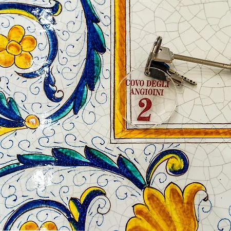 Bed & Breakfast Covo Degli Angioini 4*