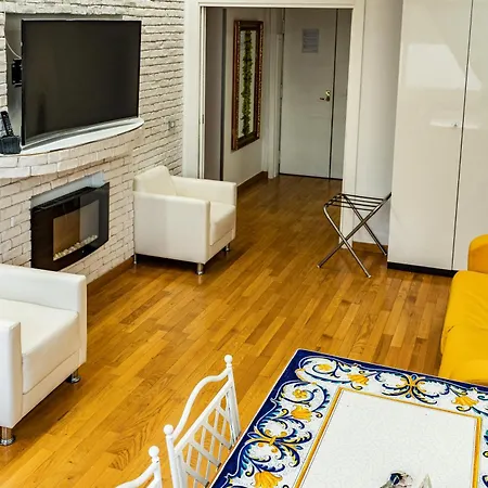 Bed & Breakfast Covo Degli Angioini Napels
