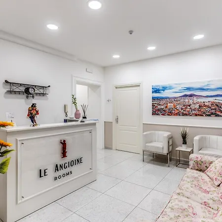 Le Angioine Bed & Breakfast Neapel