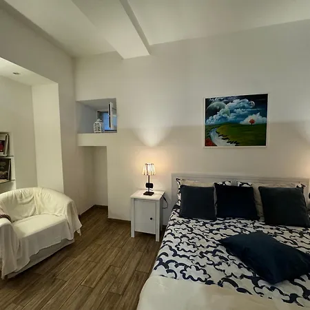 Dimora San Marcellino Casa vacanze Napoli