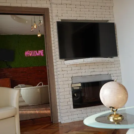 Covo Degli Angioini Bed & Breakfast