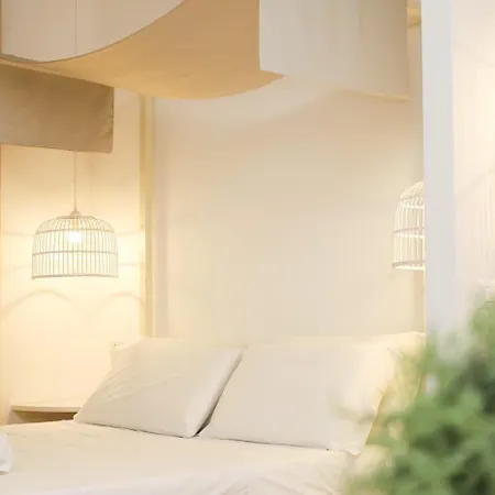 Covo Degli Angioini Bed & Breakfast 4*
