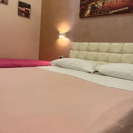 Oceania Naples