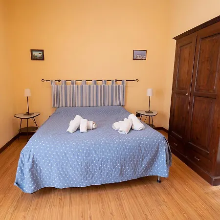 Medina Art & Lifestyle H., By Clapa Group Dislocated Hospitality Guest house Naples