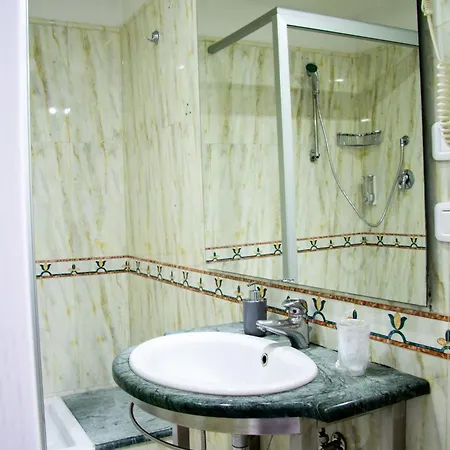 Bed & Breakfast Pisacane Family Naples