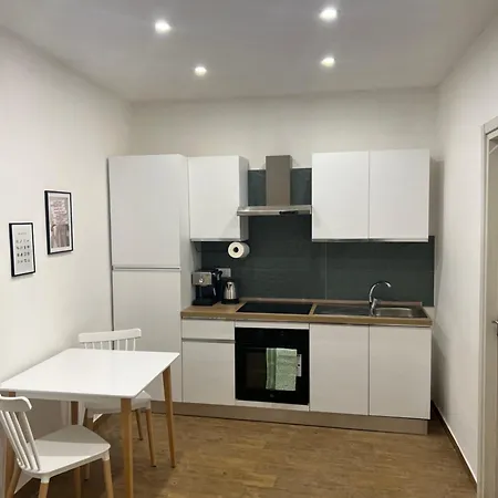 Apartament Starflat *