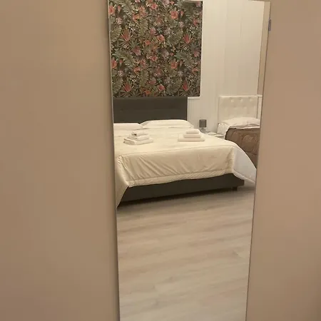 Chez Moi Naples