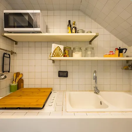 Hidden Gem On Chiaia Pedastrian Area By Napoliapartments * Naples