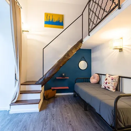 Hidden Gem On Chiaia Pedastrian Area By Napoliapartments Naples