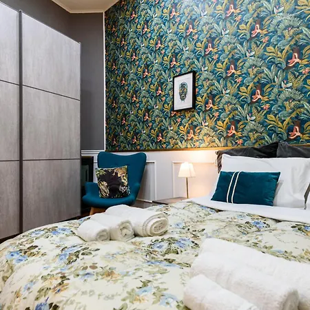 Apartment Duomo Luxury In Center Naples