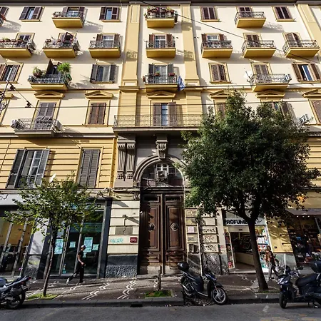 Duomo Luxury In Center Naples
