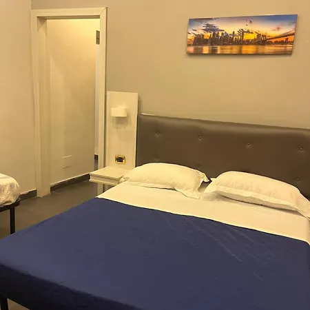 Hotel Oceania Naples