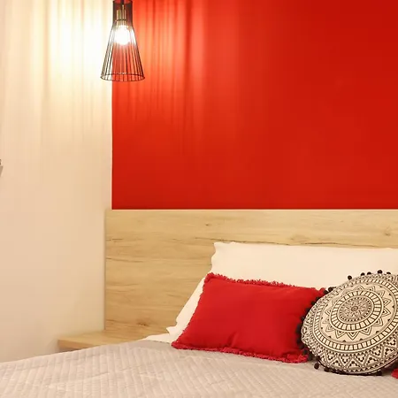 U259 Bed and Breakfast Νάπολη