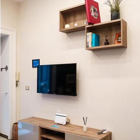 Chiatamone Relais Apartment Naples
