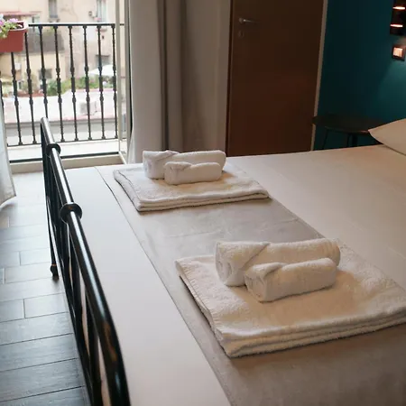 Apartment Chiatamone Relais