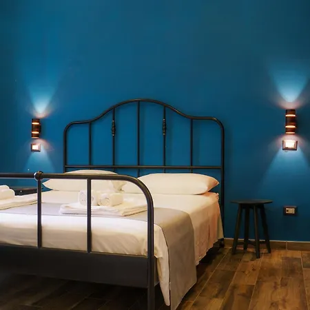 Apartment Chiatamone Relais