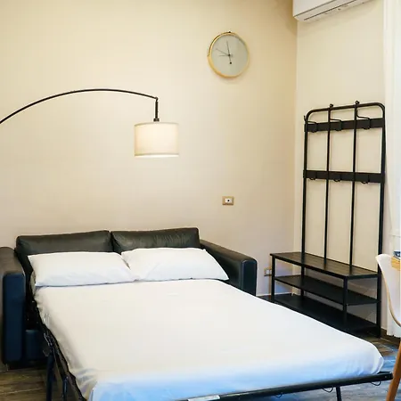 Chiatamone Relais Apartment Naples
