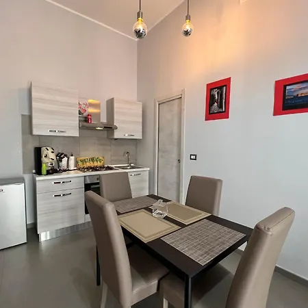 J&g Spaccanapoli Naples
