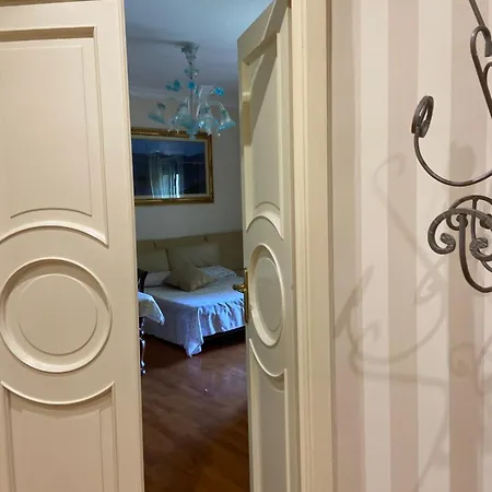 Guest house Dana House