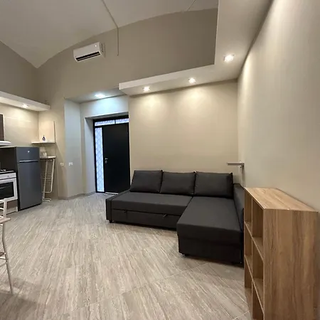 Casa Alvin 2 *