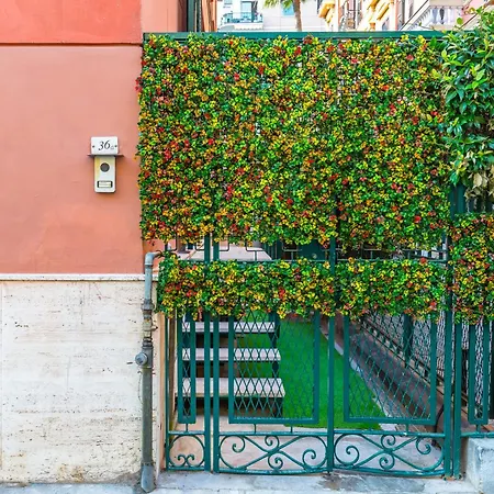 Duplex Indipendente Vicino Al Lungomare Caracciolo Napoli