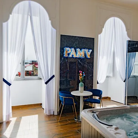 Pama Luxury & Naples