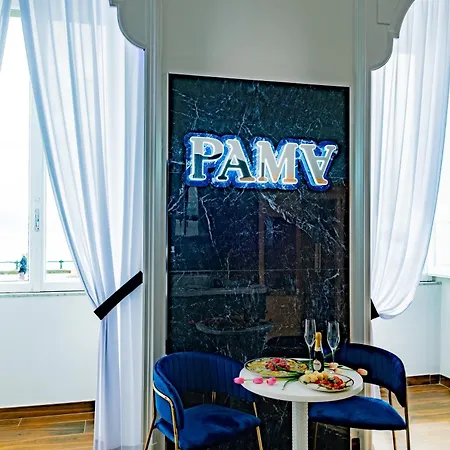 Pama Luxury & Naples