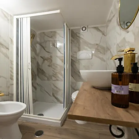 Re-fra Holiday home Naples