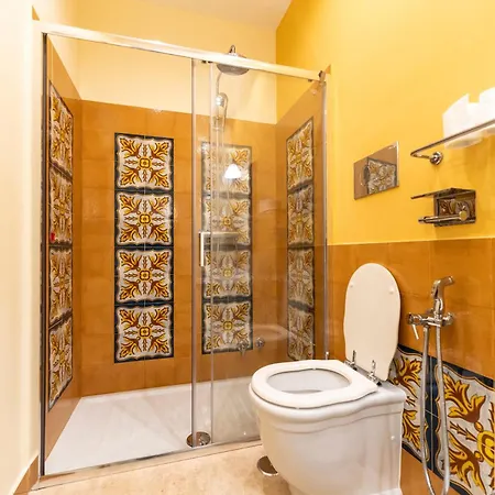 Via Carlo De Cesare 56