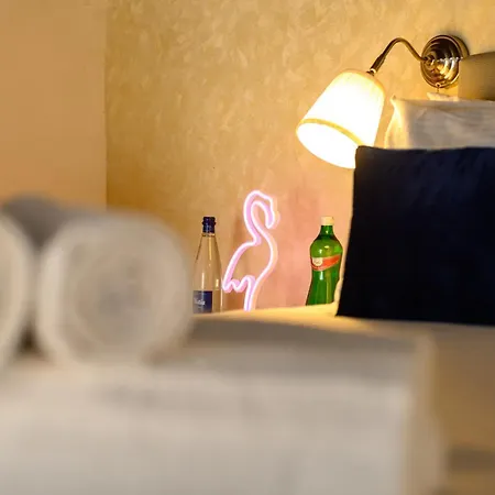 El Barrio In Bed Neapel