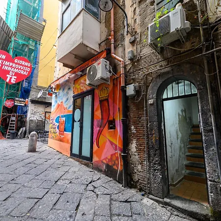 Apartman Murales In Bed Spagnoli Nápoly