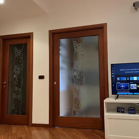 Apartament Revis 84 Neapol