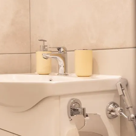Apartament House Benedetta Centro Di Neapol