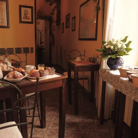 Couette-café I Visconti Naples