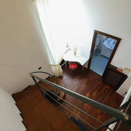 Bed & Breakfast Residenza Malaterra Naples