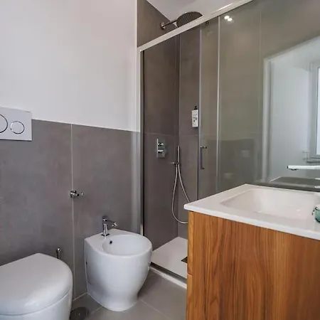 Apartment House In Decumani Entire By Houseinnaples Naples