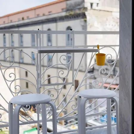 Apartment House In Decumani Entire By Houseinnaples Naples