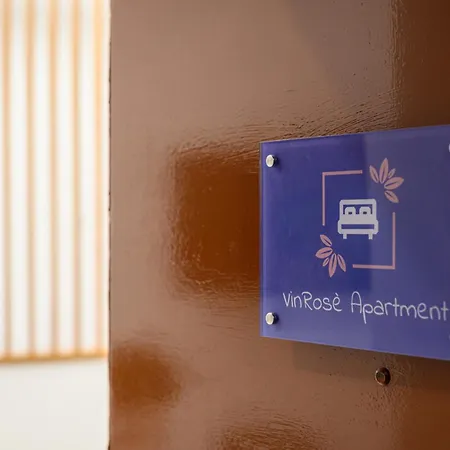 Vinrose Apartment