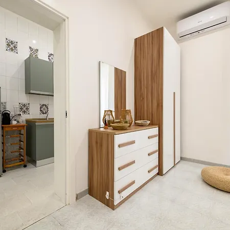 Vinrose Apartment