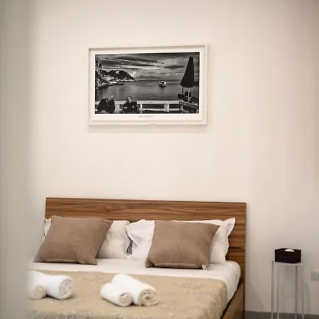 Vinrose Apartment *