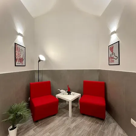 Casa Savoia * Naples