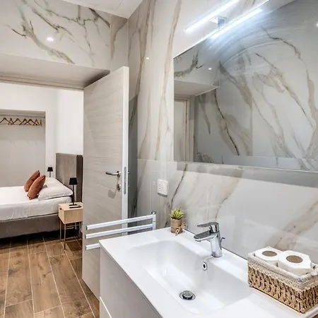 Domus Partenopea Affittacamere Napoli