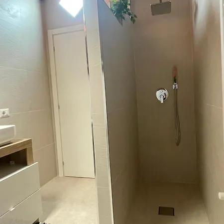Vesux Apartment *