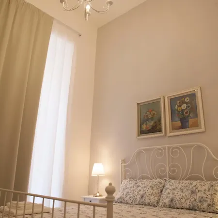 Affittacamere Sanbiagio, 25 3*