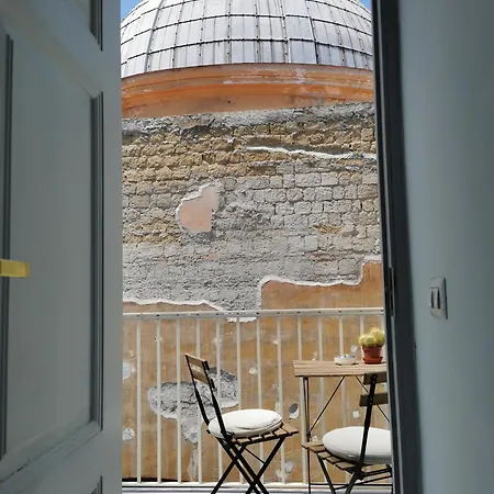 Domus Sibyllina, Galleria Umberto I Konukevi