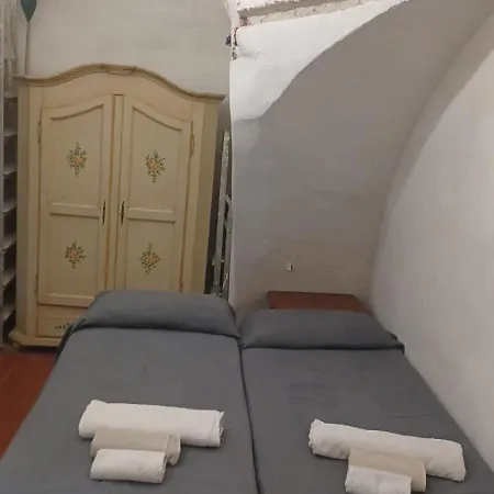 Sofia E Sveva Con Giardino Alloggio in famiglia Napoli