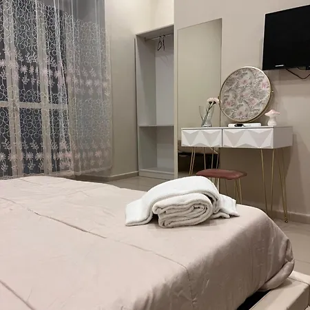 Oceania Naples