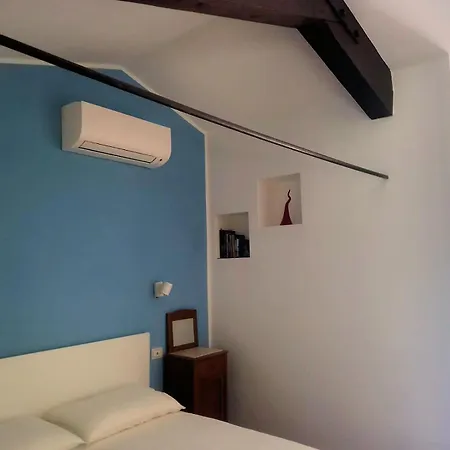 Casetta Correra Relax Con Terrazzo E Confortevole Smart Working Nel Centro Di Apartamento