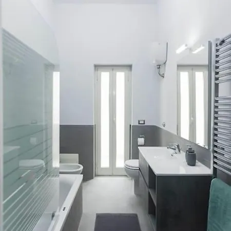 Mann House Naples