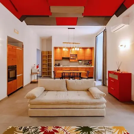 Mann House * Naples